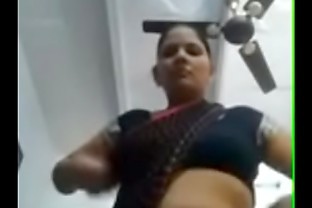 Married sourashtra aunty showing to his ex lover 63 sec