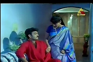 Indian in Silk doing Cum swapping