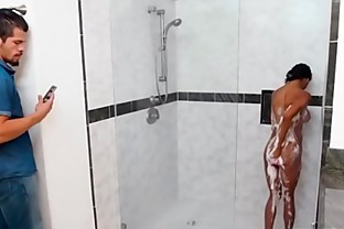 Cuckold in Leggings Handjob at shower