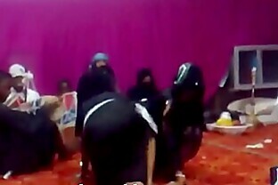 sexy arabic dance â€«(14)â€¬ â€«â€¬