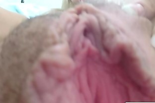 Tiny babe Elsa Jean fingers her hairy pussy