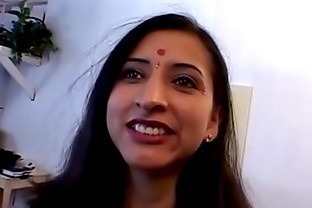 Indian Waitress Parody