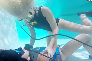 Hungarian lesbian babes underwater Vodichkina and Farkas