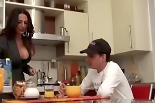 Turkish mom doing Cum on clothes