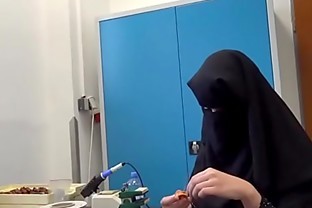 Big tits in hijab Rubbing Halloween