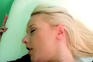 FakeHospital Doctors cock heals sexy squirting blondes injury