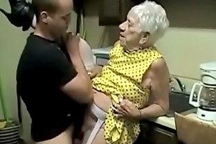 Tall GRANNY with Pump Show