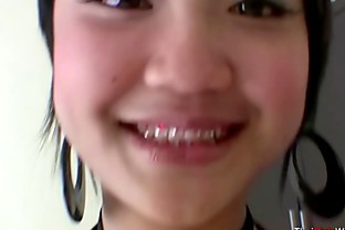 Baby faced Thai teen is easy pussy for the experienced sex tourist