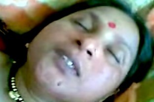Indian Village aunty sex in her husband